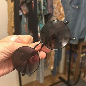 Round Sunglasses